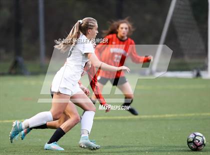 Thumbnail 3 in Staples vs. Ridgefield (FCIAC Semifinal) photogallery.