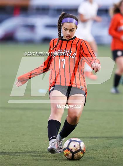 Thumbnail 1 in Staples vs. Ridgefield (FCIAC Semifinal) photogallery.