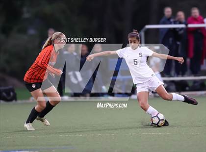 Thumbnail 1 in Staples vs. Ridgefield (FCIAC Semifinal) photogallery.