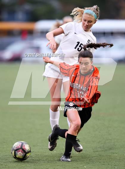 Thumbnail 1 in Staples vs. Ridgefield (FCIAC Semifinal) photogallery.