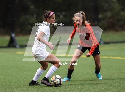 Thumbnail 3 in Staples vs. Ridgefield (FCIAC Semifinal) photogallery.