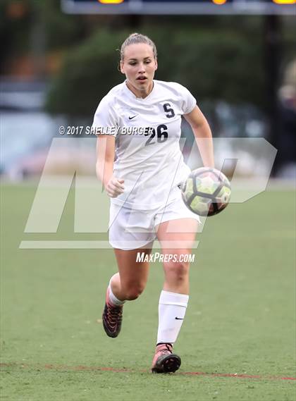 Thumbnail 2 in Staples vs. Ridgefield (FCIAC Semifinal) photogallery.
