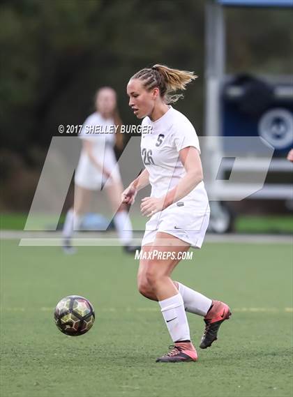 Thumbnail 2 in Staples vs. Ridgefield (FCIAC Semifinal) photogallery.