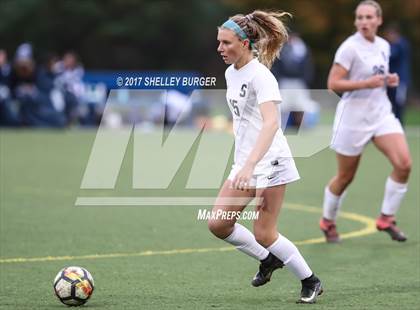 Thumbnail 1 in Staples vs. Ridgefield (FCIAC Semifinal) photogallery.