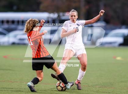 Thumbnail 3 in Staples vs. Ridgefield (FCIAC Semifinal) photogallery.