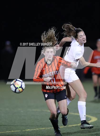 Thumbnail 1 in Staples vs. Ridgefield (FCIAC Semifinal) photogallery.
