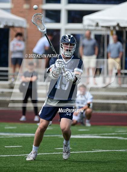 Thumbnail 1 in Wilton vs. Darien (FCIAC Final) photogallery.