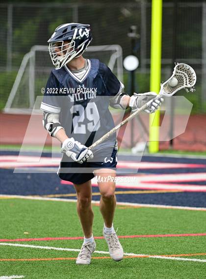 Thumbnail 2 in Wilton vs. Darien (FCIAC Final) photogallery.