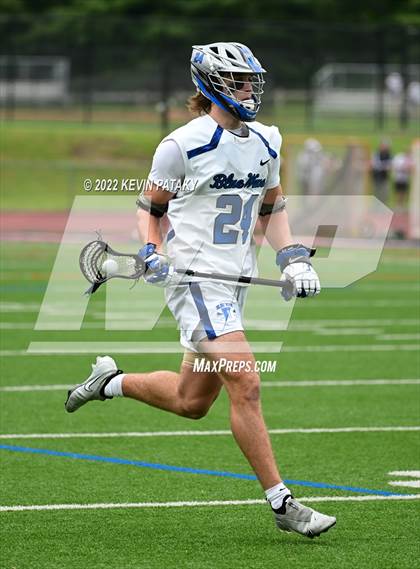 Thumbnail 3 in Wilton vs. Darien (FCIAC Final) photogallery.