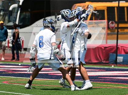 Thumbnail 2 in Wilton vs. Darien (FCIAC Final) photogallery.