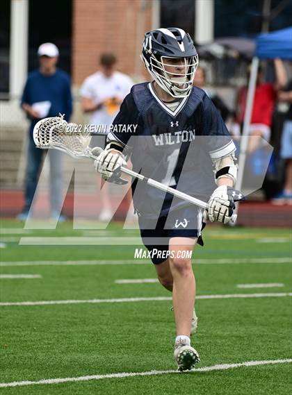 Thumbnail 3 in Wilton vs. Darien (FCIAC Final) photogallery.