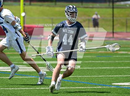 Thumbnail 3 in Wilton vs. Darien (FCIAC Final) photogallery.