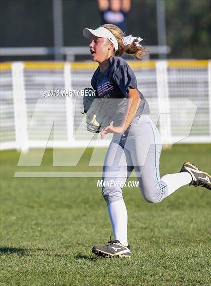 Thumbnail 2 in Blair Oaks @ Helias photogallery.