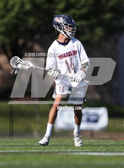 Thumbnail 2 in Briarcliff vs. LaFayette/Onondaga (NYSPHSAA Class D Final) photogallery.