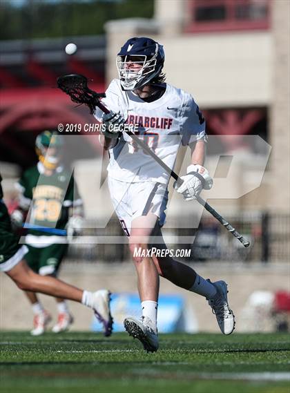 Thumbnail 1 in Briarcliff vs. LaFayette/Onondaga (NYSPHSAA Class D Final) photogallery.