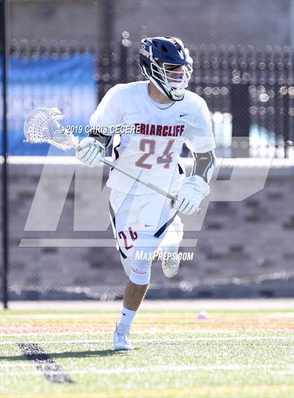 Thumbnail 3 in Briarcliff vs. LaFayette/Onondaga (NYSPHSAA Class D Final) photogallery.