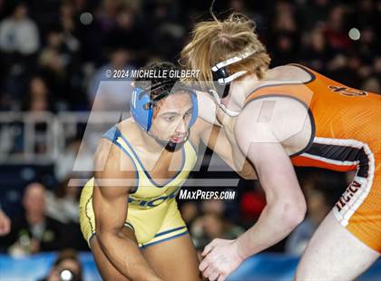 Thumbnail 2 in NYSPHSAA Division 2 Championships (FINALS 160 to 190) photogallery.