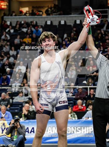 Thumbnail 1 in NYSPHSAA Division 2 Championships (FINALS 160 to 190) photogallery.