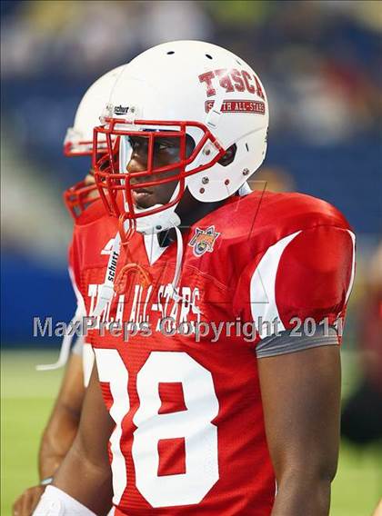 Thumbnail 1 in 2010 THSCA All-Star Football Classic (North vs. South) photogallery.