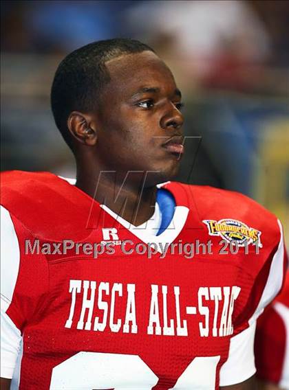 Thumbnail 1 in 2010 THSCA All-Star Football Classic (North vs. South) photogallery.