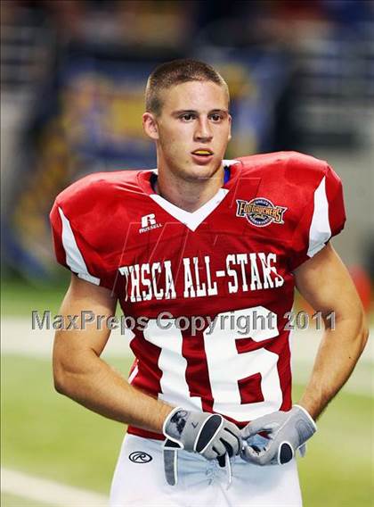 Thumbnail 2 in 2010 THSCA All-Star Football Classic (North vs. South) photogallery.