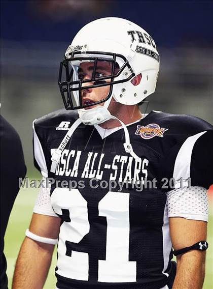 Thumbnail 2 in 2010 THSCA All-Star Football Classic (North vs. South) photogallery.