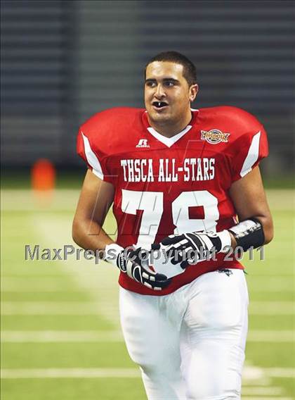 Thumbnail 2 in 2010 THSCA All-Star Football Classic (North vs. South) photogallery.