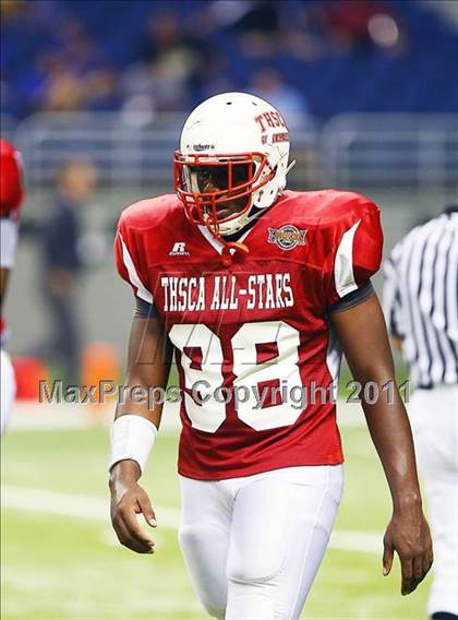 Thumbnail 1 in 2010 THSCA All-Star Football Classic (North vs. South) photogallery.