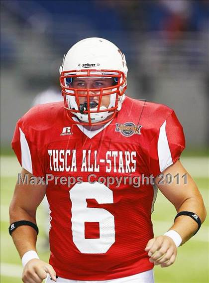 Thumbnail 3 in 2010 THSCA All-Star Football Classic (North vs. South) photogallery.