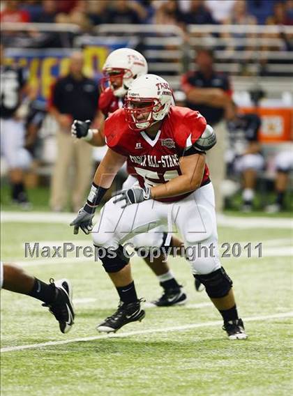 Thumbnail 3 in 2010 THSCA All-Star Football Classic (North vs. South) photogallery.