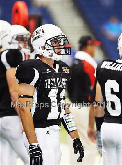 Thumbnail 3 in 2010 THSCA All-Star Football Classic (North vs. South) photogallery.