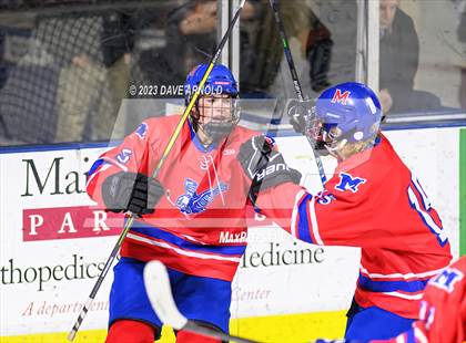 Thumbnail 2 in Cape Elizabeth vs. Messalonskee (MPA Class B State Final) photogallery.