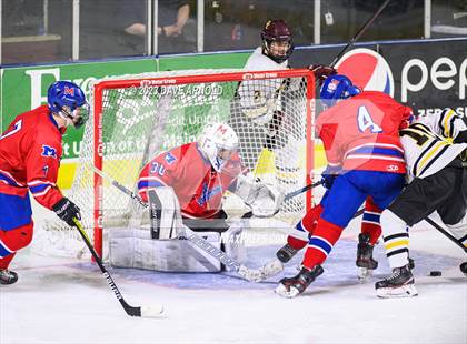 Thumbnail 2 in Cape Elizabeth vs. Messalonskee (MPA Class B State Final) photogallery.
