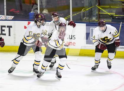 Thumbnail 2 in Cape Elizabeth vs. Messalonskee (MPA Class B State Final) photogallery.