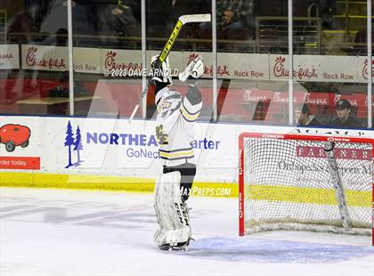 Thumbnail 3 in Cape Elizabeth vs. Messalonskee (MPA Class B State Final) photogallery.