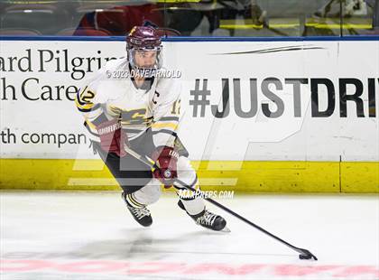 Thumbnail 2 in Cape Elizabeth vs. Messalonskee (MPA Class B State Final) photogallery.