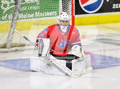 Thumbnail 1 in Cape Elizabeth vs. Messalonskee (MPA Class B State Final) photogallery.