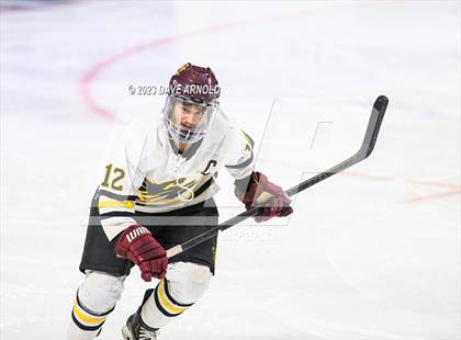 Thumbnail 3 in Cape Elizabeth vs. Messalonskee (MPA Class B State Final) photogallery.