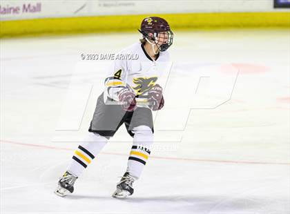 Thumbnail 2 in Cape Elizabeth vs. Messalonskee (MPA Class B State Final) photogallery.