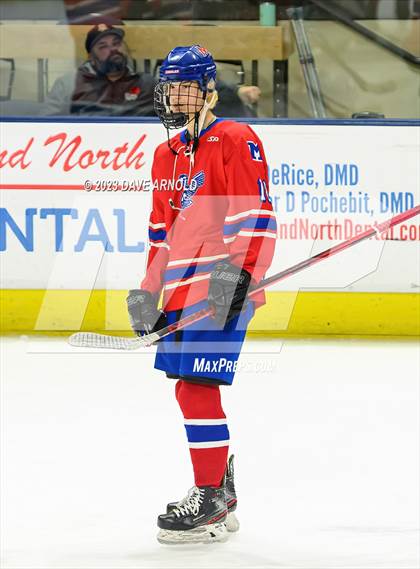 Thumbnail 2 in Cape Elizabeth vs. Messalonskee (MPA Class B State Final) photogallery.