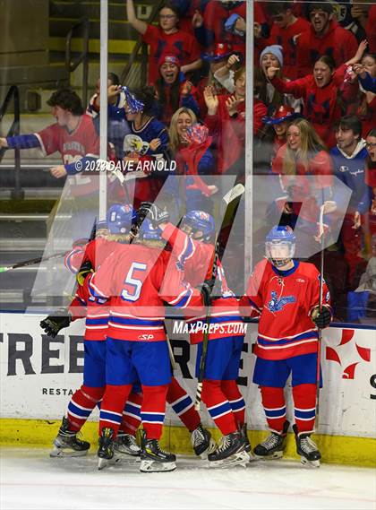 Thumbnail 2 in Cape Elizabeth vs. Messalonskee (MPA Class B State Final) photogallery.