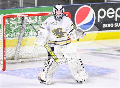 Thumbnail 3 in Cape Elizabeth vs. Messalonskee (MPA Class B State Final) photogallery.