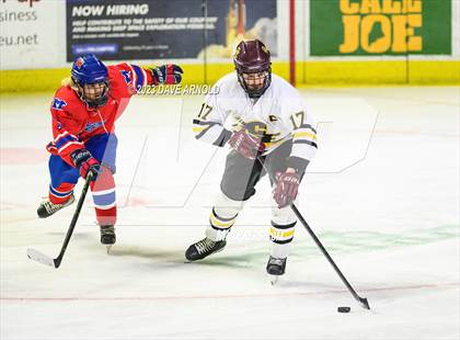 Thumbnail 3 in Cape Elizabeth vs. Messalonskee (MPA Class B State Final) photogallery.