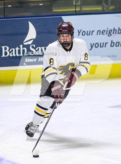 Thumbnail 3 in Cape Elizabeth vs. Messalonskee (MPA Class B State Final) photogallery.