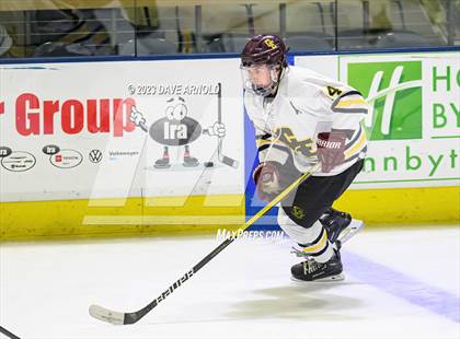 Thumbnail 1 in Cape Elizabeth vs. Messalonskee (MPA Class B State Final) photogallery.