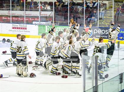 Thumbnail 2 in Cape Elizabeth vs. Messalonskee (MPA Class B State Final) photogallery.
