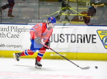 Thumbnail 1 in Cape Elizabeth vs. Messalonskee (MPA Class B State Final) photogallery.