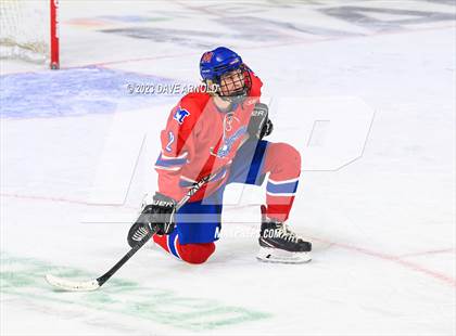 Thumbnail 3 in Cape Elizabeth vs. Messalonskee (MPA Class B State Final) photogallery.
