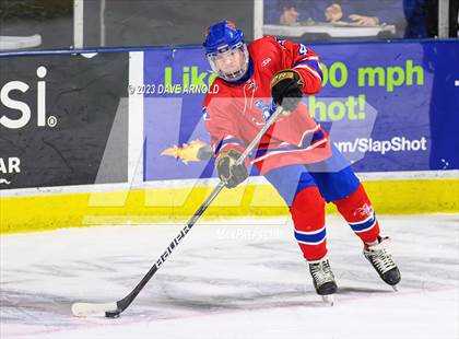 Thumbnail 1 in Cape Elizabeth vs. Messalonskee (MPA Class B State Final) photogallery.