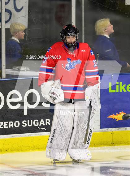 Thumbnail 2 in Cape Elizabeth vs. Messalonskee (MPA Class B State Final) photogallery.